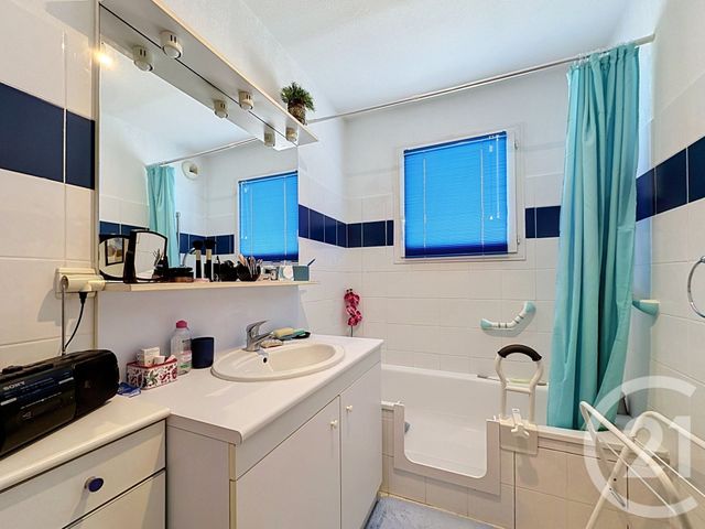 Appartement T3 &agrave; vendre - 3 pi&egrave;ces - 66,10 m2 - Gujan Mestras - 33 - AQUITAINE