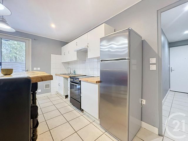 Appartement F1 &agrave; louer - 1 pi&egrave;ce - 43,75 m2 - Gujan Mestras - 33 - AQUITAINE