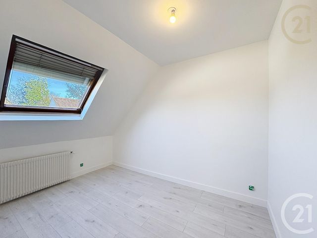 Maison &agrave; vendre - 6 pi&egrave;ces - 167,53 m2 - St Sauveur Sur Ecole - 77 - ILE-DE-FRANCE