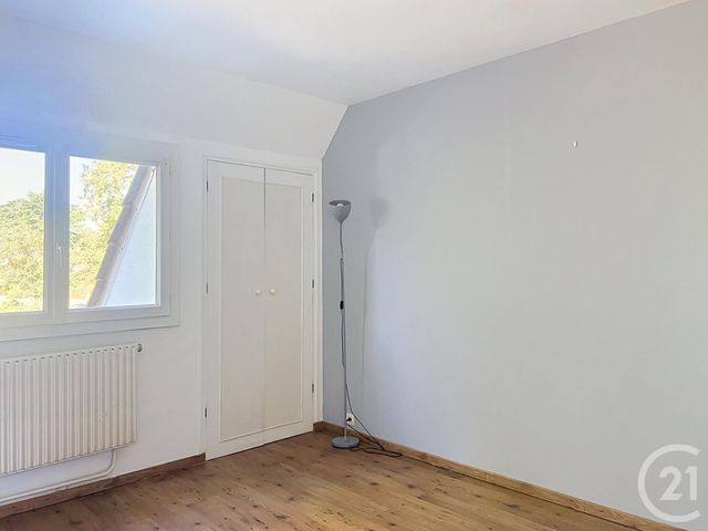 Maison &agrave; louer - 4 pi&egrave;ces - 80,63 m2 - St Fargeau Ponthierry - 77 - ILE-DE-FRANCE