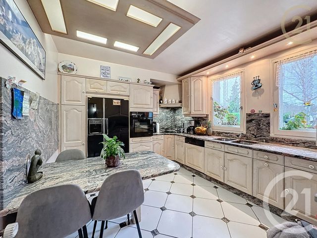 Maison &agrave; vendre - 7 pi&egrave;ces - 158 m2 - Boissise La Bertrand - 77 - ILE-DE-FRANCE