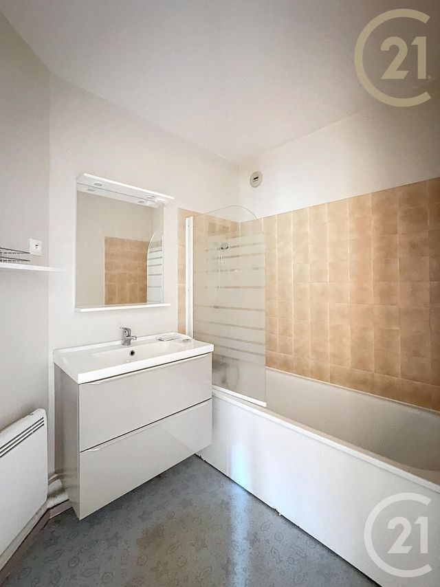 Appartement F2 à vendre - 2 pièces - 49,70 m2 - St Fargeau Ponthierry - 77 - ILE-DE-FRANCE