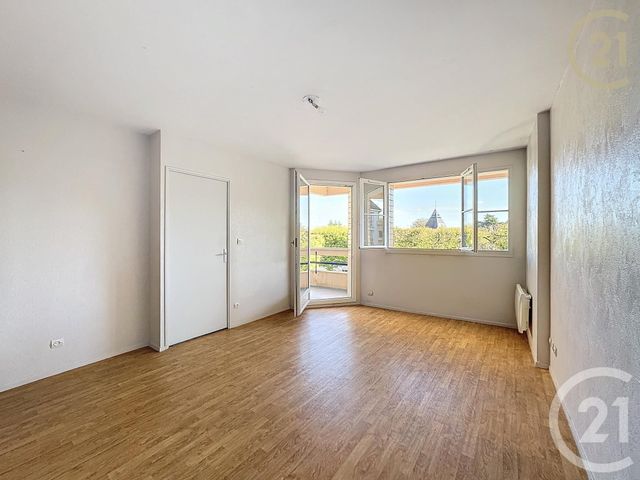 Appartement F2 à vendre - 2 pièces - 49,70 m2 - St Fargeau Ponthierry - 77 - ILE-DE-FRANCE