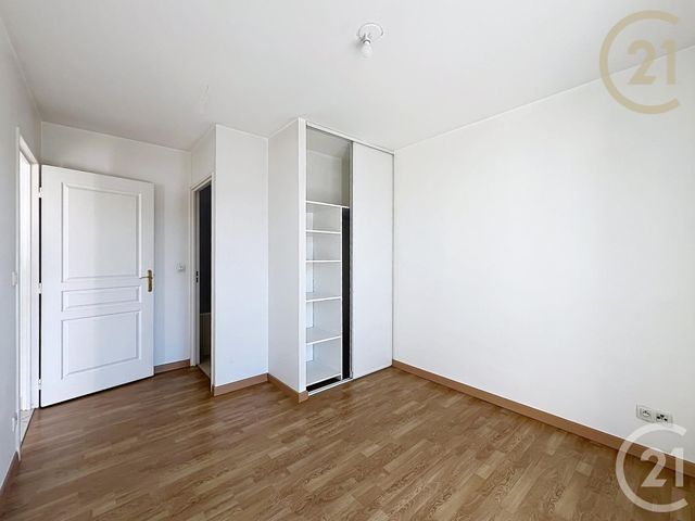 Appartement F2 &agrave; vendre - 2 pi&egrave;ces - 38,67 m2 - St Fargeau Ponthierry - 77 - ILE-DE-FRANCE