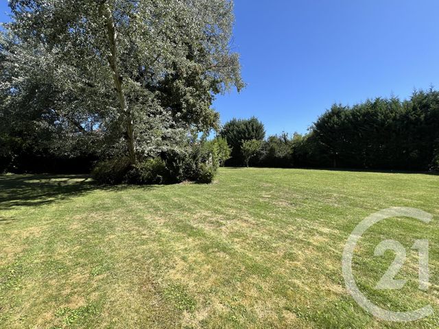 Terrain à vendre - 1400 m2 - St Sauveur Sur Ecole - 77 - ILE-DE-FRANCE