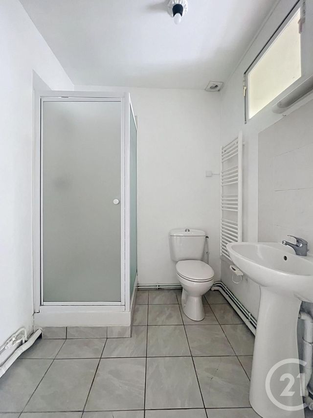 Appartement F1 &agrave; louer - 1 pi&egrave;ce - 23,88 m2 - Melun - 77 - ILE-DE-FRANCE