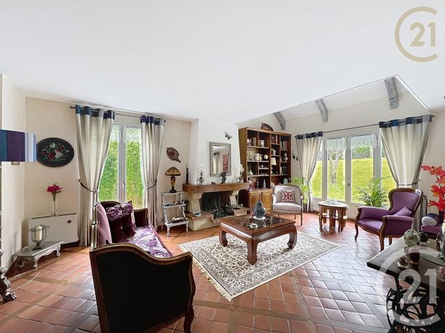 Maison à vendre - 6 pièces - 145 m2 - Boissise Le Roi - 77 - ILE-DE-FRANCE