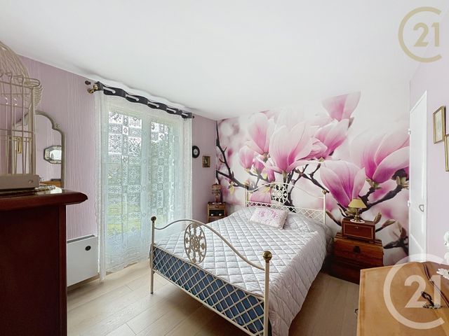 Maison à vendre - 6 pièces - 145 m2 - Boissise Le Roi - 77 - ILE-DE-FRANCE