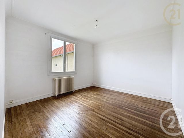 Maison à vendre - 7 pièces - 105,93 m2 - St Fargeau Ponthierry - 77 - ILE-DE-FRANCE