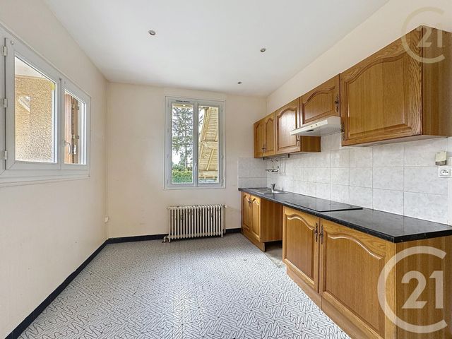 Maison à vendre - 7 pièces - 105,93 m2 - St Fargeau Ponthierry - 77 - ILE-DE-FRANCE