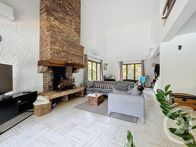 Maison &agrave; louer - 6 pi&egrave;ces - 206,08 m2 - St Sauveur Sur Ecole - 77 - ILE-DE-FRANCE