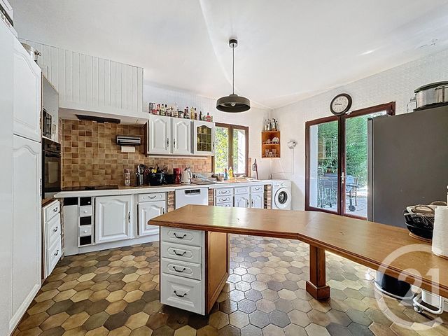 Maison &agrave; louer - 6 pi&egrave;ces - 206,08 m2 - St Sauveur Sur Ecole - 77 - ILE-DE-FRANCE