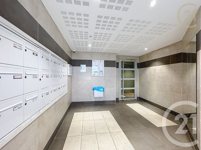 Appartement F2 à vendre - 2 pièces - 52,55 m2 - St Fargeau Ponthierry - 77 - ILE-DE-FRANCE