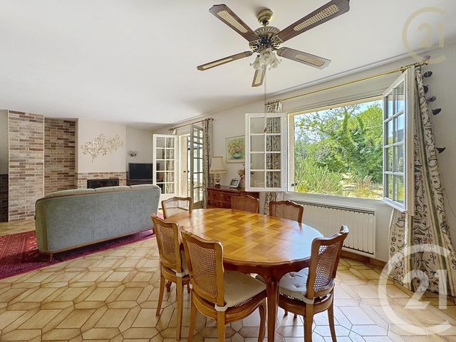 Maison à vendre - 9 pièces - 204,12 m2 - Perthes - 77 - ILE-DE-FRANCE