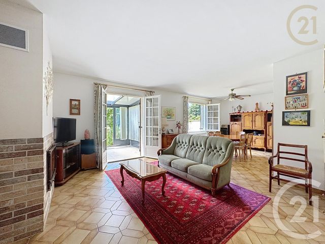 Maison à vendre - 9 pièces - 204,12 m2 - Perthes - 77 - ILE-DE-FRANCE