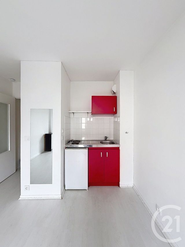 Appartement F1 à vendre - 1 pièce - 22,84 m2 - Melun - 77 - ILE-DE-FRANCE