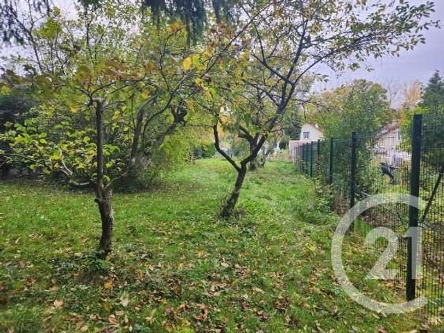 Terrain à vendre - 756 m2 - St Fargeau Ponthierry - 77 - ILE-DE-FRANCE