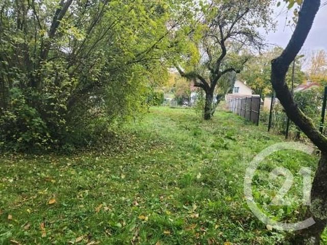 Terrain à vendre - 756 m2 - St Fargeau Ponthierry - 77 - ILE-DE-FRANCE