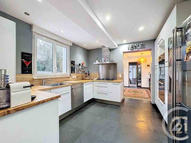 Maison &agrave; vendre - 9 pi&egrave;ces - 183 m2 - Pringy - 77 - ILE-DE-FRANCE