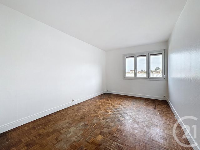 Appartement F3 &agrave; louer - 3 pi&egrave;ces - 73,18 m2 - Pringy - 77 - ILE-DE-FRANCE
