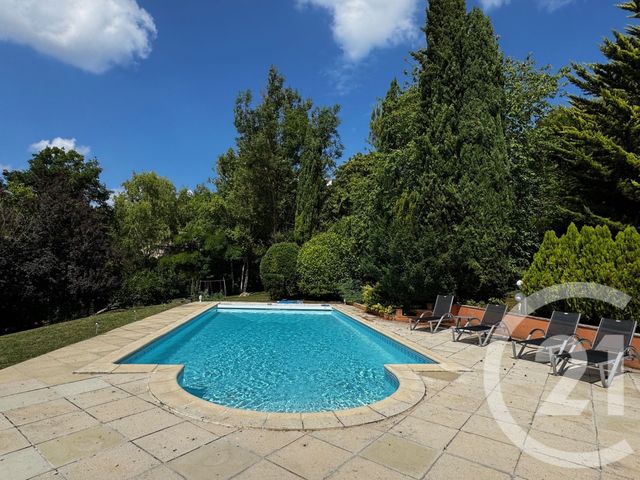 Maison à vendre - 9 pièces - 200 m2 - St Sauveur Sur Ecole - 77 - ILE-DE-FRANCE