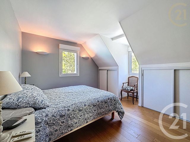 Maison à vendre - 9 pièces - 200 m2 - St Sauveur Sur Ecole - 77 - ILE-DE-FRANCE