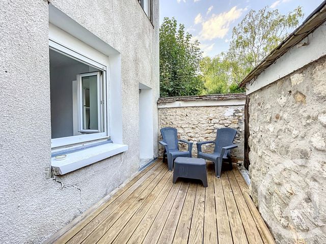 Appartement Studio &agrave; louer - 1 pi&egrave;ce - 21,64 m2 - Melun - 77 - ILE-DE-FRANCE