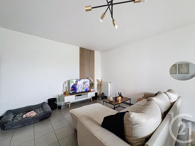 Appartement F3 &agrave; louer - 3 pi&egrave;ces - 69,95 m2 - St Fargeau Ponthierry - 77 - ILE-DE-FRANCE