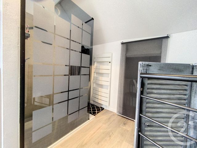 Maison &agrave; louer - 2 pi&egrave;ces - 38,26 m2 - Chailly En Biere - 77 - ILE-DE-FRANCE