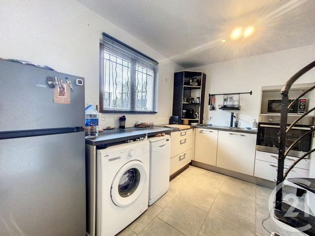 Maison &agrave; louer - 2 pi&egrave;ces - 38,26 m2 - Chailly En Biere - 77 - ILE-DE-FRANCE