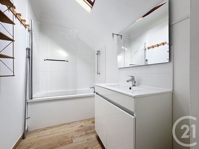 Appartement F3 &agrave; louer - 3 pi&egrave;ces - 70,69 m2 - Dammarie Les Lys - 77 - ILE-DE-FRANCE