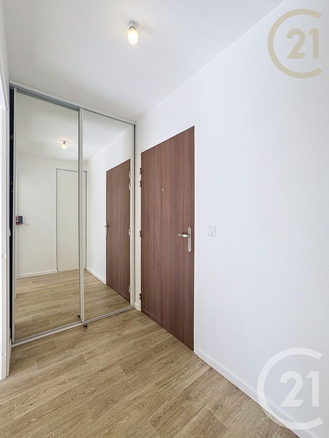 Appartement F2 &agrave; vendre - 2 pi&egrave;ces - 42,85 m2 - St Fargeau Ponthierry - 77 - ILE-DE-FRANCE