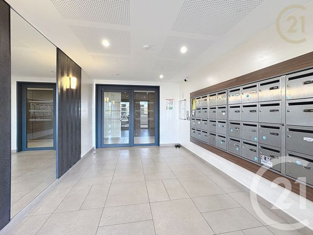 Appartement F2 &agrave; vendre - 2 pi&egrave;ces - 42,85 m2 - St Fargeau Ponthierry - 77 - ILE-DE-FRANCE