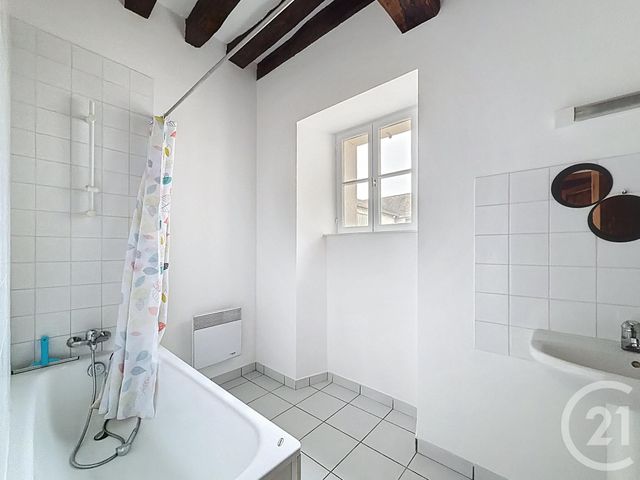 Appartement F2 &agrave; louer - 2 pi&egrave;ces - 58,50 m2 - Crisenoy - 77 - ILE-DE-FRANCE