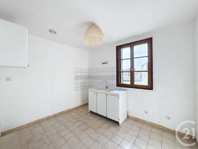 Appartement Duplex &agrave; louer - 2 pi&egrave;ces - 36,72 m2 - Chartrettes - 77 - ILE-DE-FRANCE