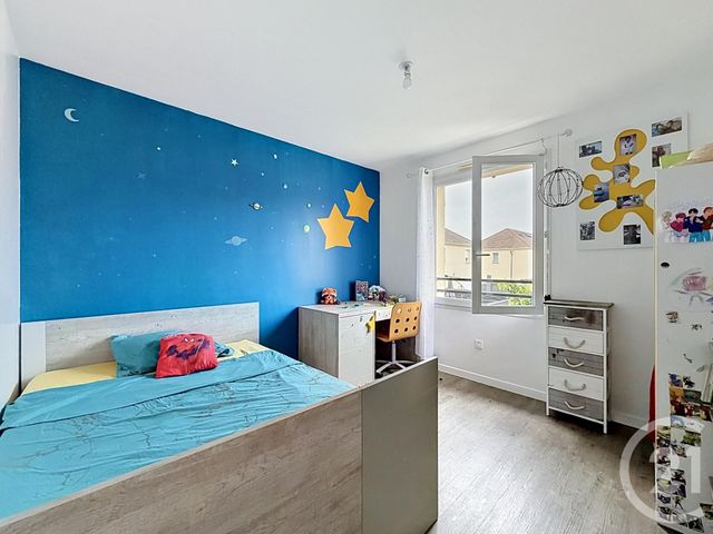 Maison &agrave; louer - 5 pi&egrave;ces - 91,05 m2 - Pringy - 77 - ILE-DE-FRANCE
