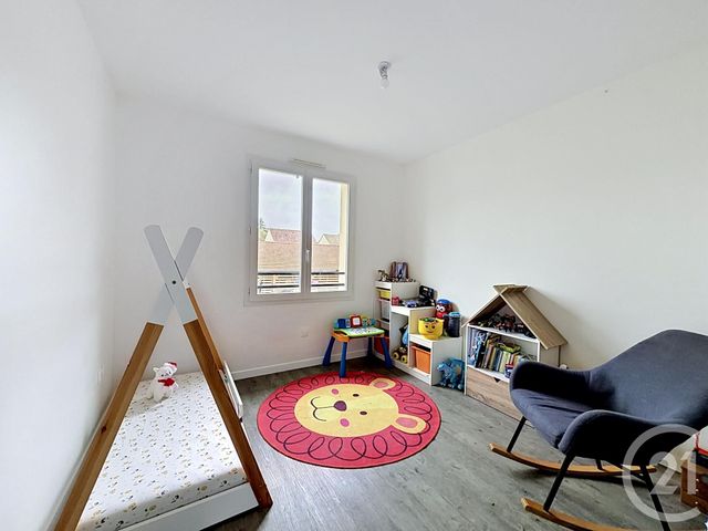Maison &agrave; louer - 5 pi&egrave;ces - 91,05 m2 - Pringy - 77 - ILE-DE-FRANCE