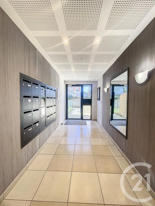 Appartement F2 &agrave; louer - 2 pi&egrave;ces - 41,81 m2 - St Fargeau Ponthierry - 77 - ILE-DE-FRANCE