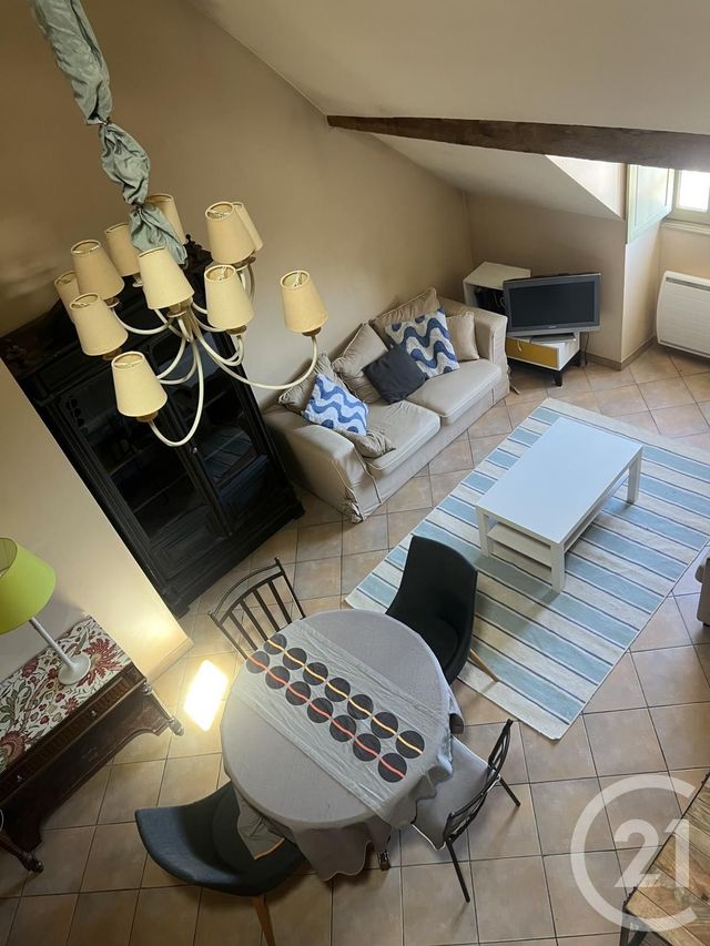 Appartement F2 bis &agrave; louer - 2 pi&egrave;ces - 40,10 m2 - Melun - 77 - ILE-DE-FRANCE