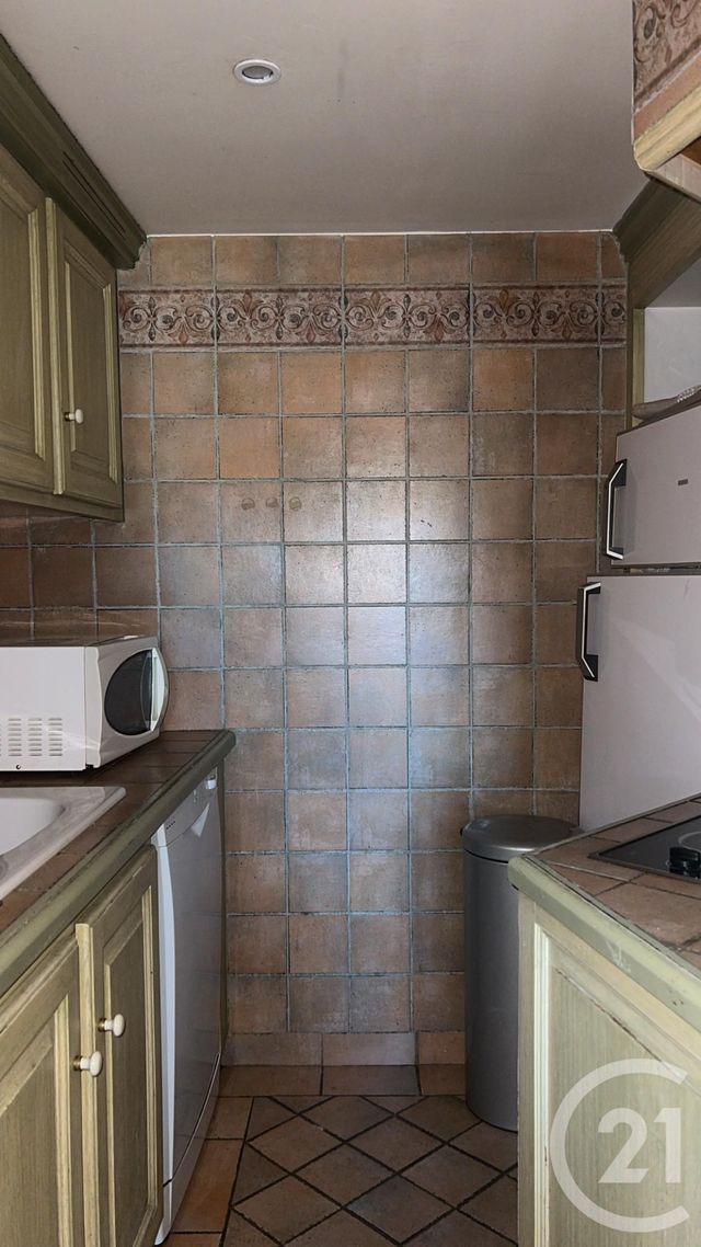 Appartement F2 bis &agrave; louer - 2 pi&egrave;ces - 40,10 m2 - Melun - 77 - ILE-DE-FRANCE