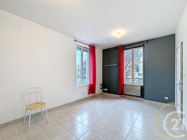 Appartement F2 &agrave; louer - 2 pi&egrave;ces - 30,46 m2 - Pringy - 77 - ILE-DE-FRANCE