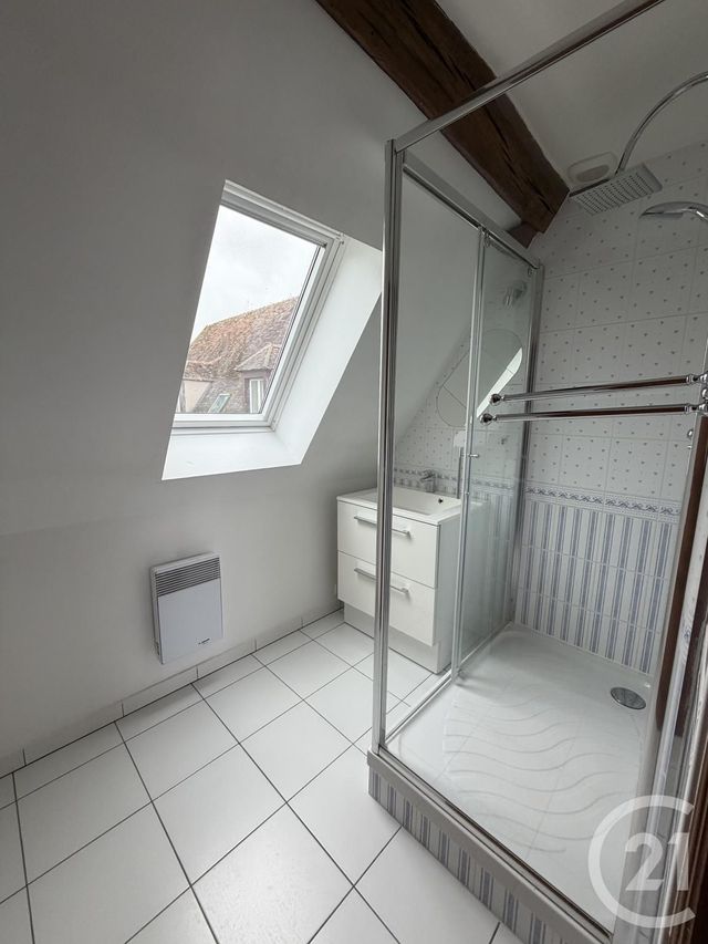 Maison &agrave; louer - 5 pi&egrave;ces - 91,52 m2 - Crisenoy - 77 - ILE-DE-FRANCE