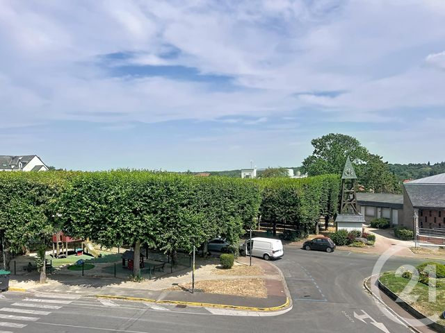 Appartement F3 &agrave; louer - 3 pi&egrave;ces - 64,15 m2 - St Fargeau Ponthierry - 77 - ILE-DE-FRANCE