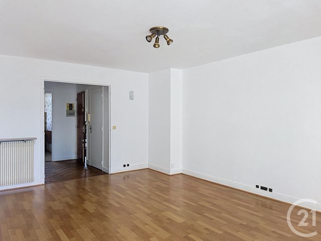 Appartement F3 &agrave; louer - 3 pi&egrave;ces - 64,15 m2 - St Fargeau Ponthierry - 77 - ILE-DE-FRANCE