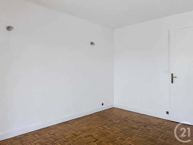 Appartement F3 &agrave; louer - 3 pi&egrave;ces - 64,15 m2 - St Fargeau Ponthierry - 77 - ILE-DE-FRANCE