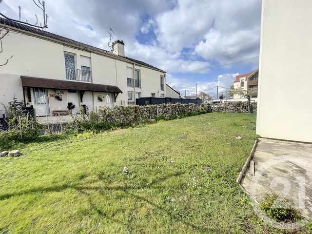 Maison &agrave; louer - 4 pi&egrave;ces - 77,70 m2 - Boissise Le Roi - 77 - ILE-DE-FRANCE