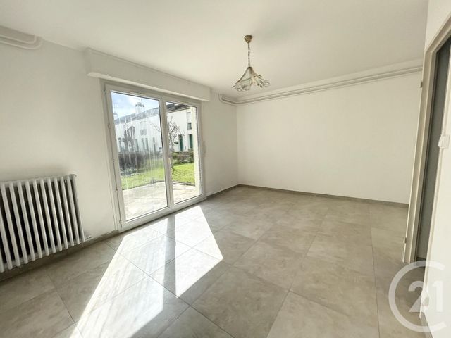 Maison &agrave; louer - 4 pi&egrave;ces - 77,70 m2 - Boissise Le Roi - 77 - ILE-DE-FRANCE