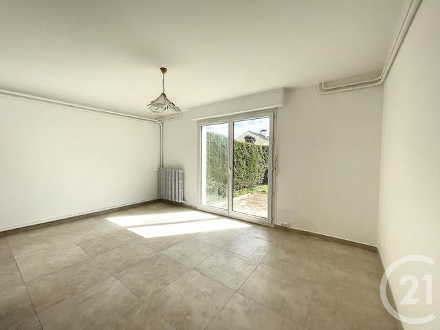 Maison &agrave; louer - 4 pi&egrave;ces - 77,70 m2 - Boissise Le Roi - 77 - ILE-DE-FRANCE