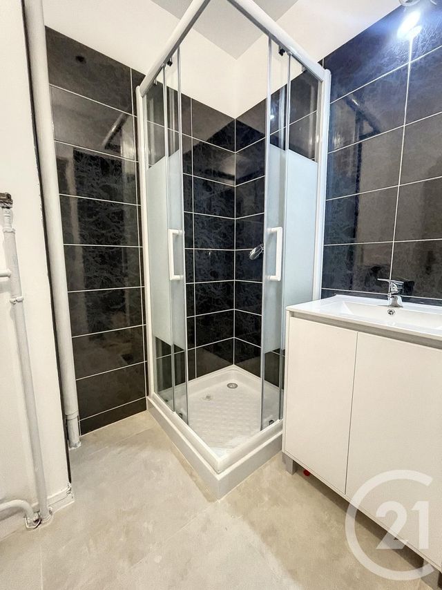 Maison &agrave; louer - 4 pi&egrave;ces - 77,70 m2 - Boissise Le Roi - 77 - ILE-DE-FRANCE