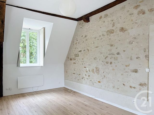 Appartement F3 &agrave; louer - 3 pi&egrave;ces - 70,21 m2 - Crisenoy - 77 - ILE-DE-FRANCE